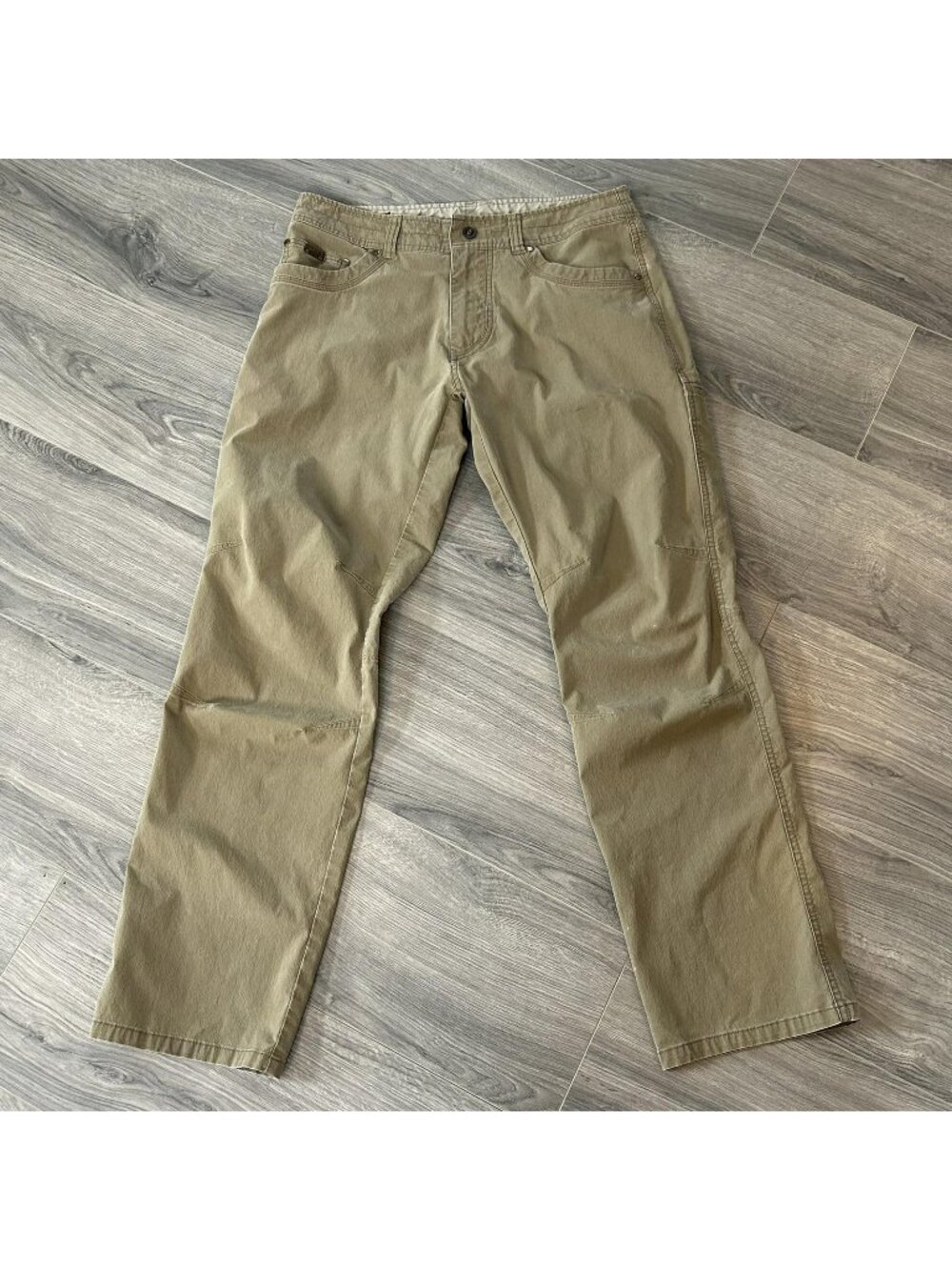 Kuhl Pants Mens 32x31 Revolvr Khaki Outdoor Hiking Workwear Pockets Casual Light